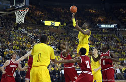 Michigan vs Indiana university basketball game 2013 photography by robbie small